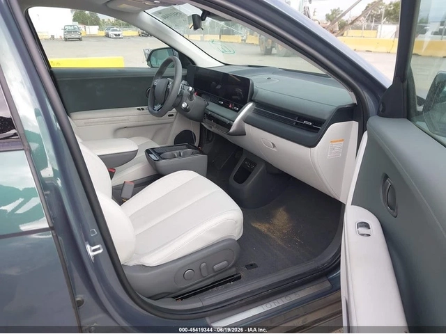 Hyundai Ioniq 5 * ПАНО* KEYLESS* Camera* ПОДГРЕВ* - автомобили, коли, обяви за нови и употребявани 4