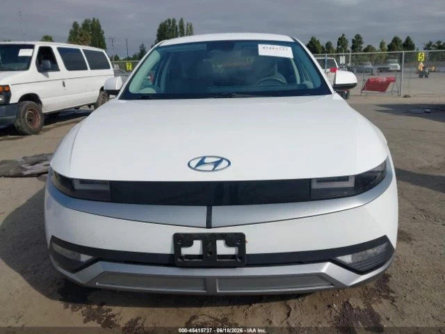 Hyundai Ioniq 5 SE Standard Range - автомобили, коли, обяви за нови и употребявани 9
