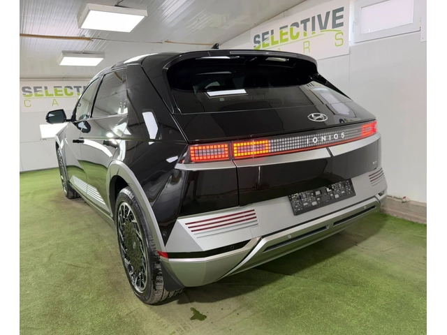 Hyundai Ioniq 5 LONG RANGE* AWD* Ultimate* 2700km* 2024 - автомобили, коли, обяви за нови и употребявани 3