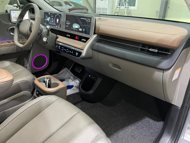 Hyundai Ioniq 5 Long Range ! AWD ! Prestige ! - автомобили, коли, обяви за нови и употребявани 9