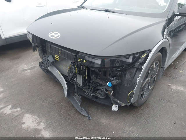 Hyundai Ioniq 5 ELECTRIC 4X2 Drive - автомобили, коли, обяви за нови и употребявани 5