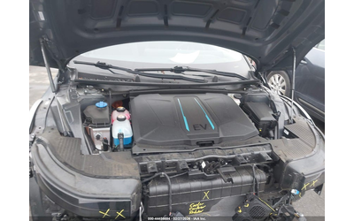 Hyundai Ioniq 5 ELECTRIC 4X2 Drive - автомобили, коли, обяви за нови и употребявани 9