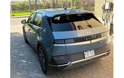 hyundai-ioniq - 3
