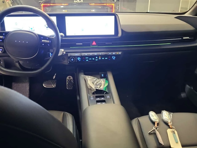 Hyundai Ioniq 6 * Preferred * 2 КЛЮЧА* PANO* ПОДГРЕВ* - автомобили, коли, обяви за нови и употребявани 4
