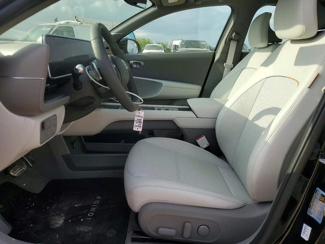 Hyundai Ioniq 6 LIMITED - автомобили, коли, обяви за нови и употребявани 6