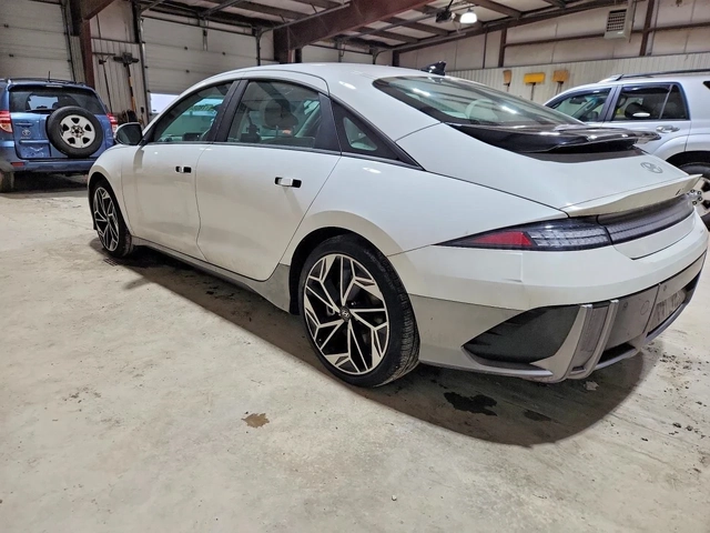 Hyundai Ioniq 6 SEL - автомобили, коли, обяви за нови и употребявани 5