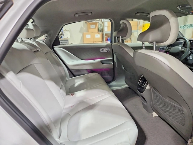 Hyundai Ioniq 6 SEL - автомобили, коли, обяви за нови и употребявани 9