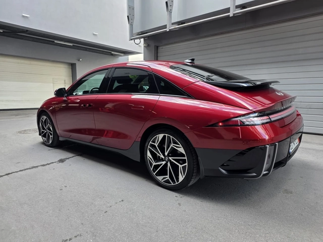 Hyundai Ioniq 6 Ultimate * AWD* 77.4* BOSE* PANO* 360* Head-Up* - автомобили, коли, обяви за нови и употребявани 2