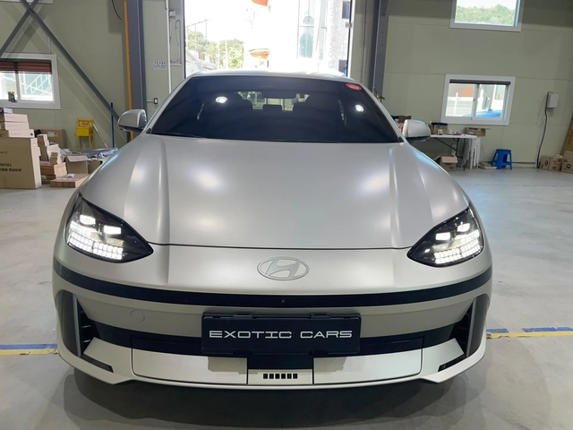 Hyundai Ioniq 6 Long Range ! AWD ! Prestige ! - автомобили, коли, обяви за нови и употребявани 1