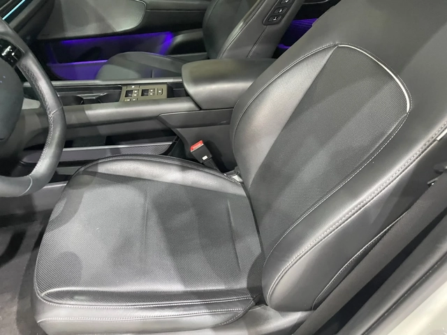 Hyundai Ioniq 6 Long Range ! AWD ! Prestige ! - автомобили, коли, обяви за нови и употребявани 6