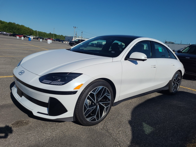 Hyundai Ioniq 6 AWD - автомобили, коли, обяви за нови и употребявани 0