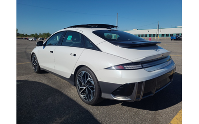 hyundai-ioniq-6-awd - 3