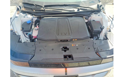 Hyundai Ioniq Rear-wheel drive - автомобили, коли, обяви за нови и употребявани 11