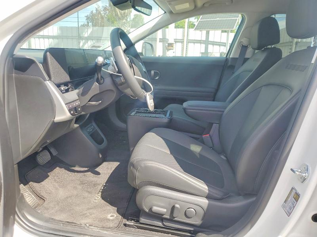 Hyundai Ioniq Rear-wheel drive - автомобили, коли, обяви за нови и употребявани 6