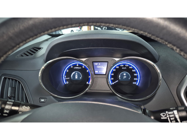 Hyundai iX 35 - автомобили, коли, обяви за нови и употребявани 12