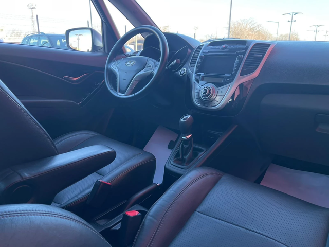 Hyundai Ix20 1.6 CRDI ПАНОРАМА-НАВИГАЦИЯ-КАМЕРА-КОЖА - автомобили, коли, обяви за нови и употребявани 13