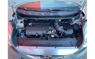 Hyundai Ix20 1.6 CRDI ПАНОРАМА-НАВИГАЦИЯ-КАМЕРА-КОЖА - автомобили, коли, обяви за нови и употребявани 16