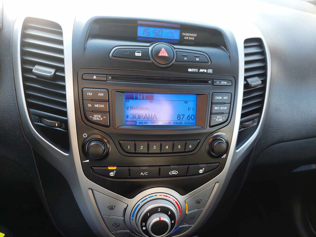 Hyundai Ix20 1,4i 90ps ГАЗ/БЕНЗИН - автомобили, коли, обяви за нови и употребявани 7