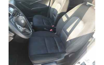 Hyundai Ix20 1,4i 90ps ГАЗ/БЕНЗИН - автомобили, коли, обяви за нови и употребявани 8