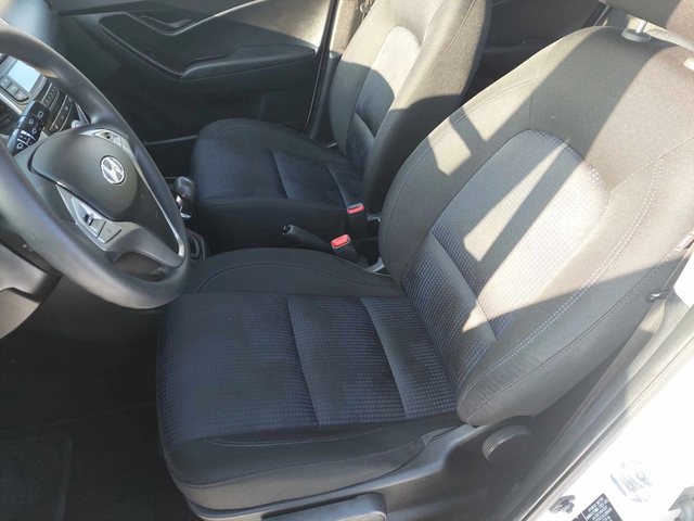 Hyundai Ix20 1,4i 90ps ГАЗ/БЕНЗИН - автомобили, коли, обяви за нови и употребявани 8