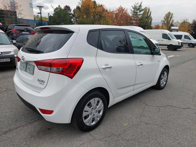 Hyundai Ix20 1, 4i 90ps ГАЗ/БЕНЗИН - автомобили, коли, обяви за нови и употребявани 3