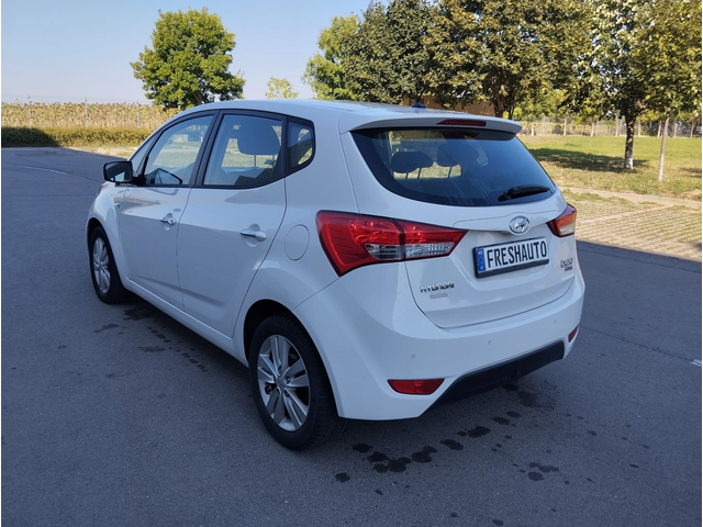 Hyundai Ix20 1.4CRDI 90кс. 6ск. - автомобили, коли, обяви за нови и употребявани 3