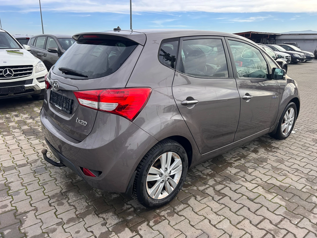 Hyundai Ix20 1.4i NAVI EURO 5 - автомобили, коли, обяви за нови и употребявани 5