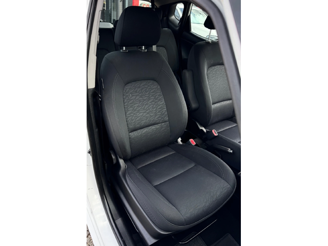 Hyundai Ix20 - автомобили, коли, обяви за нови и употребявани 9