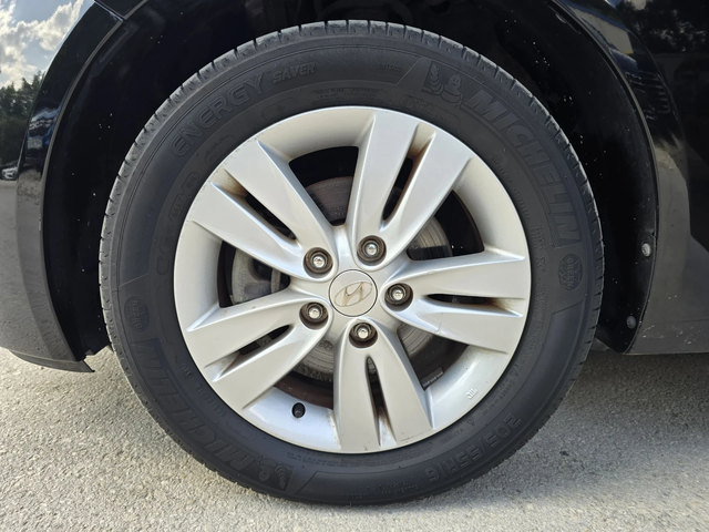 Hyundai Ix20 1.6crdi 115к.с Топ състояние - автомобили, коли, обяви за нови и употребявани 8