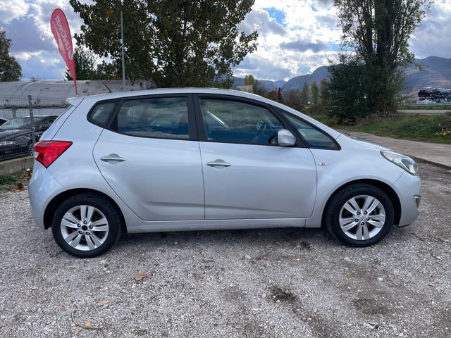 Hyundai Ix20 1.4GRDI-90-ITALIA - автомобили, коли, обяви за нови и употребявани 3