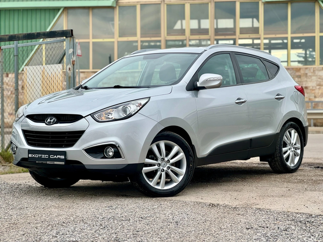 Hyundai IX35 2.0i AWD ! SWISS ! - автомобили, коли, обяви за нови и употребявани 2