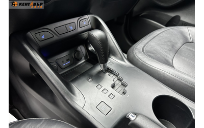 Hyundai IX35 2.0d 184 к.с./4х4/автомат/Панорама/ГАРАНЦИЯ - автомобили, коли, обяви за нови и употребявани 12