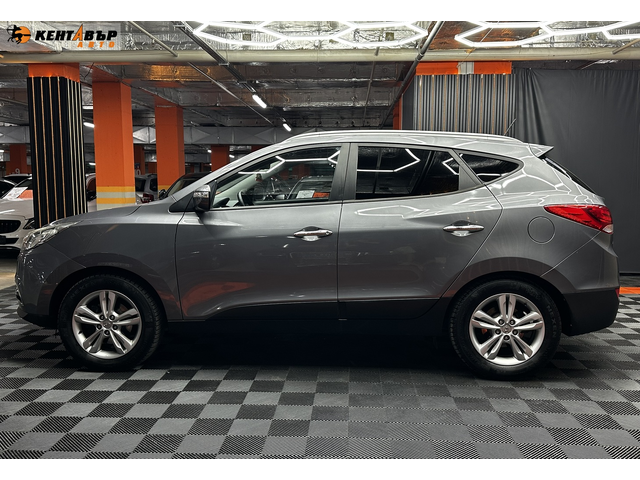 Hyundai IX35 2.0d/Автомат/4х4/ГАРАНЦИЯ - автомобили, коли, обяви за нови и употребявани 2