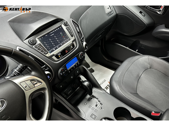 Hyundai IX35 2.0d/Автомат/4х4/ГАРАНЦИЯ - автомобили, коли, обяви за нови и употребявани 9