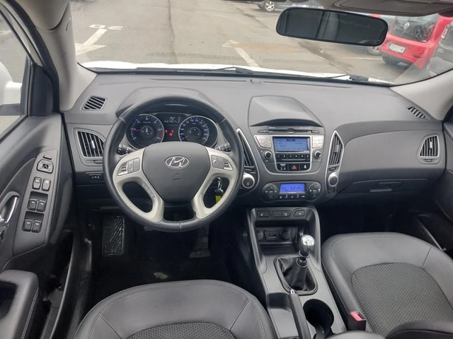 Hyundai IX35 1, 7crdi 115ps КОЖА - автомобили, коли, обяви за нови и употребявани 5