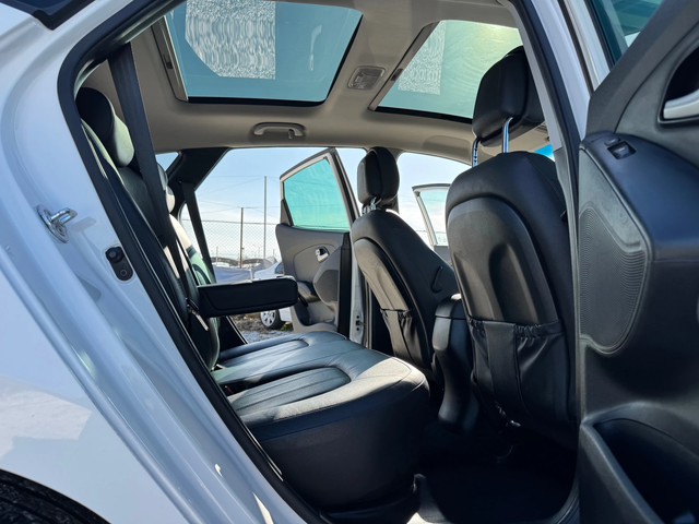 Hyundai IX35 -2.0CRDI-PREMIUM-4X4-FULL PACK - автомобили, коли, обяви за нови и употребявани 12