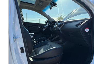 Hyundai IX35 -2.0CRDI-PREMIUM-4X4-FULL PACK - автомобили, коли, обяви за нови и употребявани 14