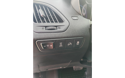 Hyundai IX35 2.0, 184к.с. 4х4 FULL - автомобили, коли, обяви за нови и употребявани 16