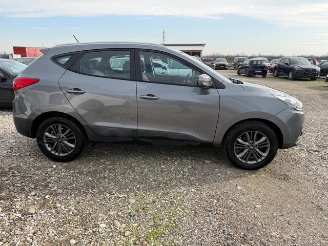 Hyundai IX35 1.7 CRDI(КАТО НОВА) - автомобили, коли, обяви за нови и употребявани 3