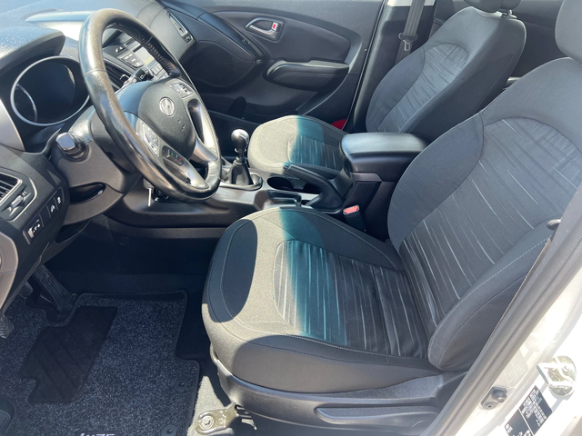 Hyundai IX35 1.7 CRDI - автомобили, коли, обяви за нови и употребявани 8