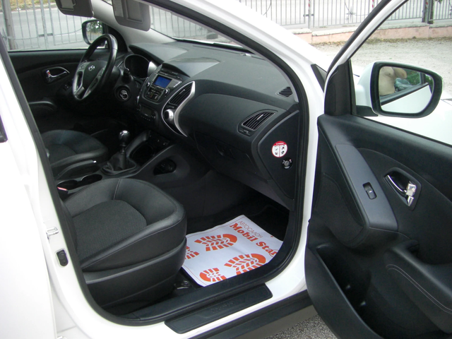 Hyundai IX35 1.7CRDI 6ck. EURO 5B - автомобили, коли, обяви за нови и употребявани 14
