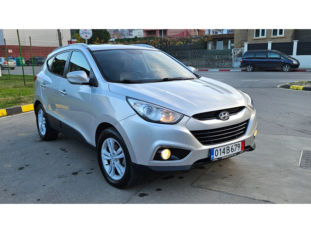 Hyundai IX35 2.0Crdi 4x4/Koja/Top sustoqnie - автомобили, коли, обяви за нови и употребявани 7