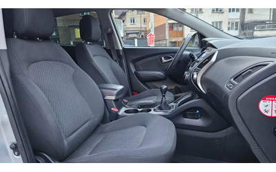 Hyundai IX35 1.7 Crdi 6skorost/Klima/Top sustoqnie - автомобили, коли, обяви за нови и употребявани 11