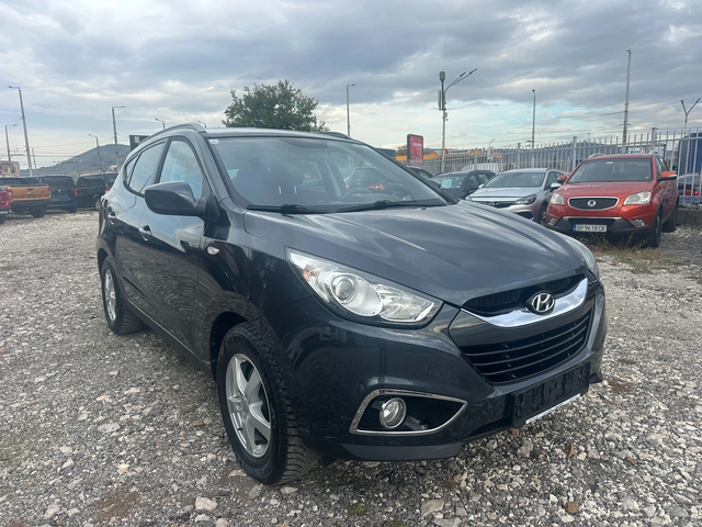 Hyundai IX35 2.0CRDI 136kc 4x4 - автомобили, коли, обяви за нови и употребявани 0