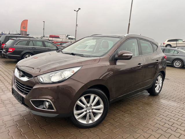 Hyundai IX35 2.0CRDI 4WD AVTOMAT/PANORAMA/KOJA/NAVI EURO 5 - автомобили, коли, обяви за нови и употребявани 0