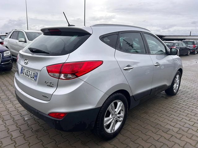 Hyundai IX35 2.0CRDI 4WD PANORAMA/KOJA/NAVI EURO 5 - автомобили, коли, обяви за нови и употребявани 5