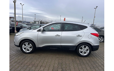 Hyundai IX35 2.0CRDI 4WD PANORAMA/KOJA/NAVI EURO 5 - автомобили, коли, обяви за нови и употребявани 8