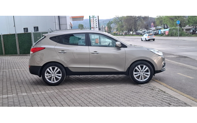 Hyundai IX35 2.0 4wd 163kc Панорама Климатроник !!Кожен салон!! - автомобили, коли, обяви за нови и употребявани 6