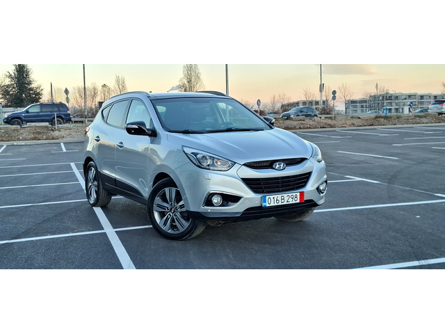 Hyundai IX35 2.0 184kc Vertex Панорама Full Led Камера - автомобили, коли, обяви за нови и употребявани 1