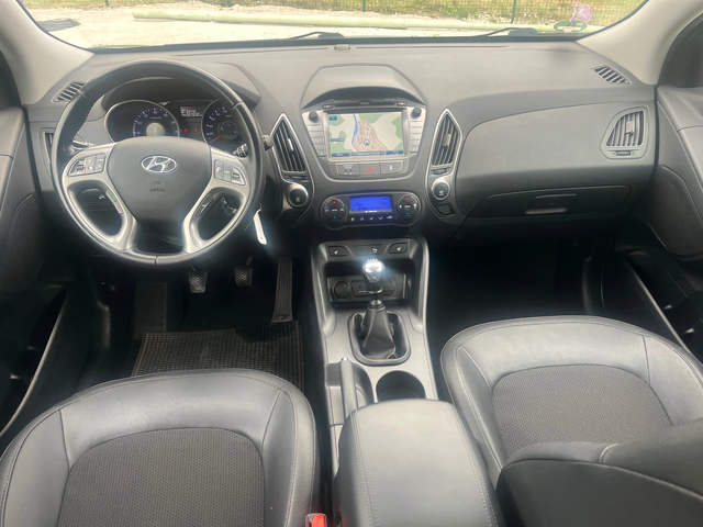 Hyundai IX35 1.6i - автомобили, коли, обяви за нови и употребявани 9